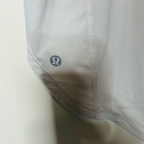 Lululemon White Running Tank Top Mesh Back Strap Sz 8-10 - Picture 3 of 8
